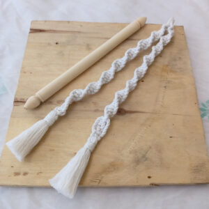Tissue pepper holder with 9″ wooden rod – WHITE | Hand-Crafted| macramé | Knotted | Beaded |Artistic