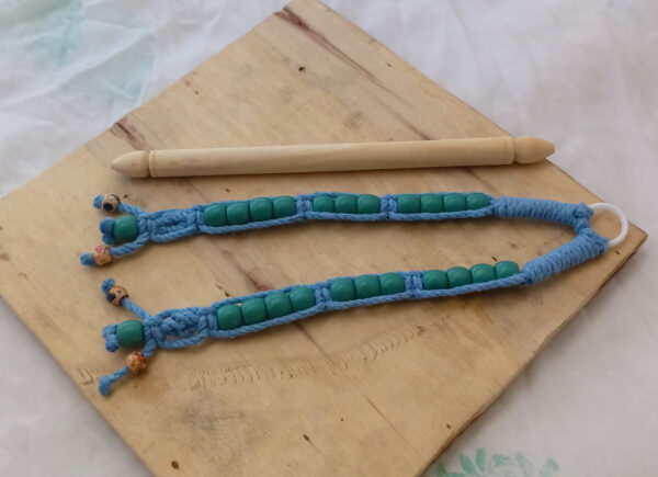 Tissue pepper holder with 9" wooden rod - BLUE | Hand-Crafted| macramé | Knotted | Beaded |Artistic