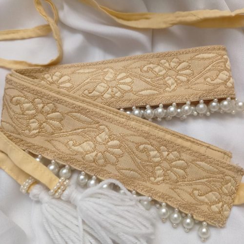 Pearl waist belt cream color