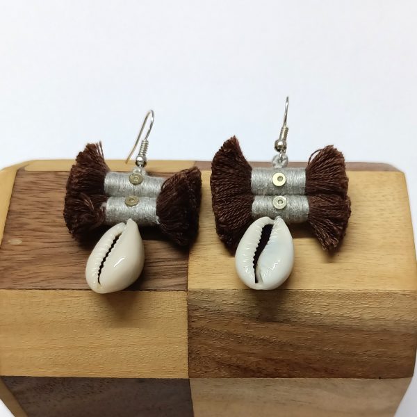 damroo & guddi tassels earrings brown- combo