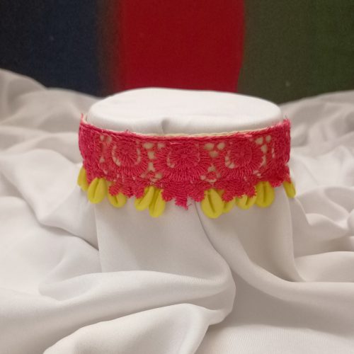 Peach embroidery lace choker