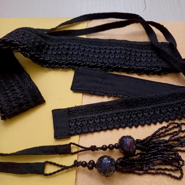 Raavi black with choker waist belt - combo