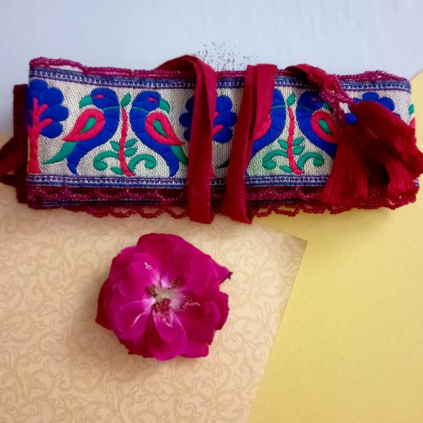 Raavi blue with mehroon bird waist belt